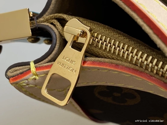 Official oldcobbler VUITTON LOUIS DAUPHINE-28*20*11CM 0807
